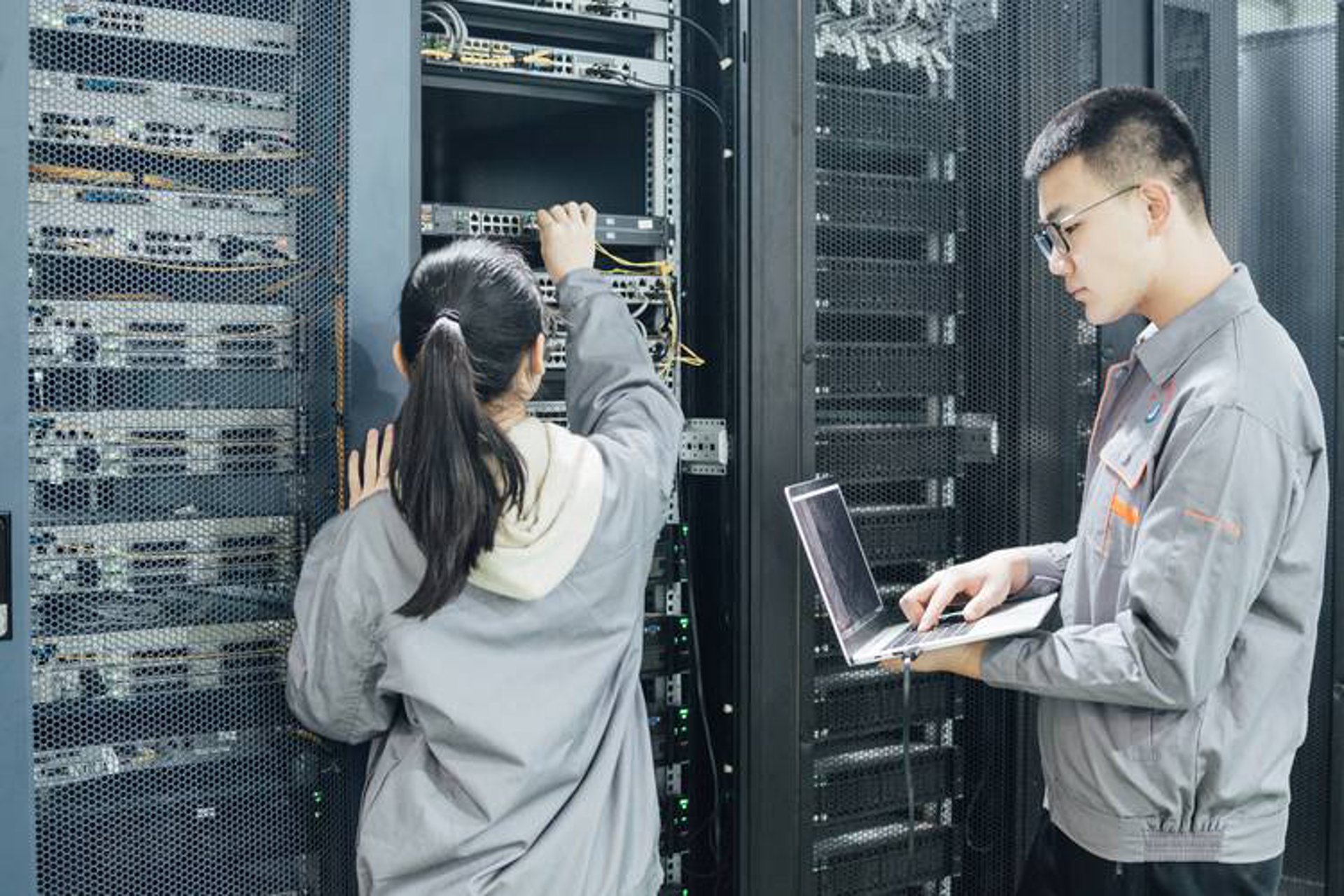 扬冠网络科技